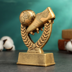 Стела &quot;Футбол&quot; 9х4х13см