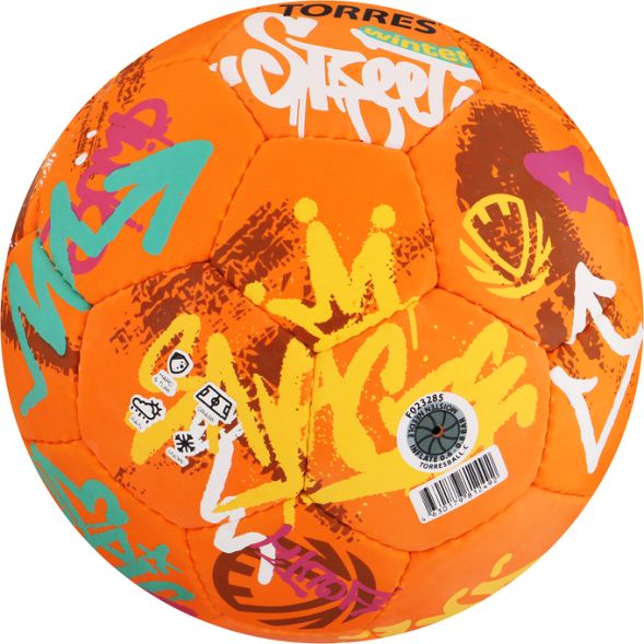 Мяч футбольный TORRES Winter Street F023285, резина, ручная сшивка, 32 панели, р. 5